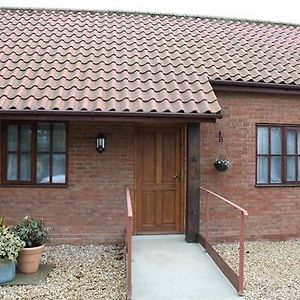 Red Lion Inn Partney